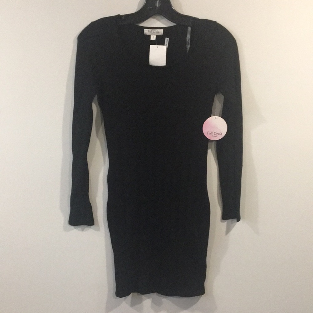 FULL CIRCLE TRENDS  Black Ribbed Dress Sz Small